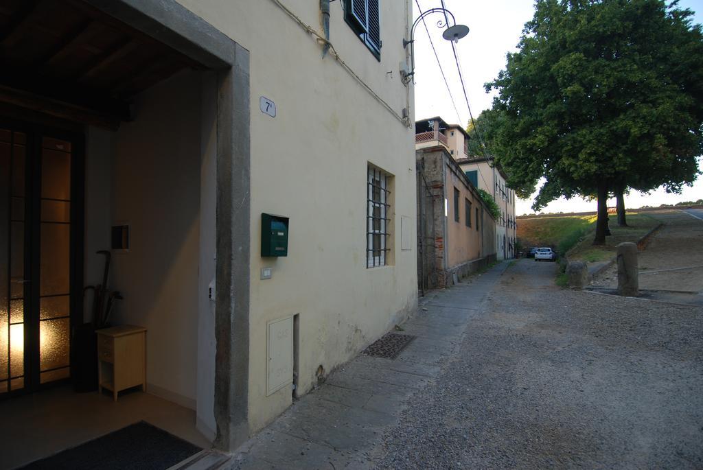 S. Agostino Fronte Mura ルッカ エクステリア 写真